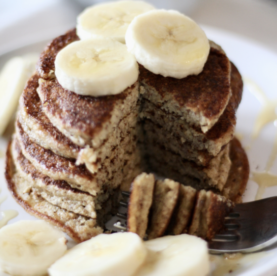 The Best Healthy Banana Oatmeal Pancakes