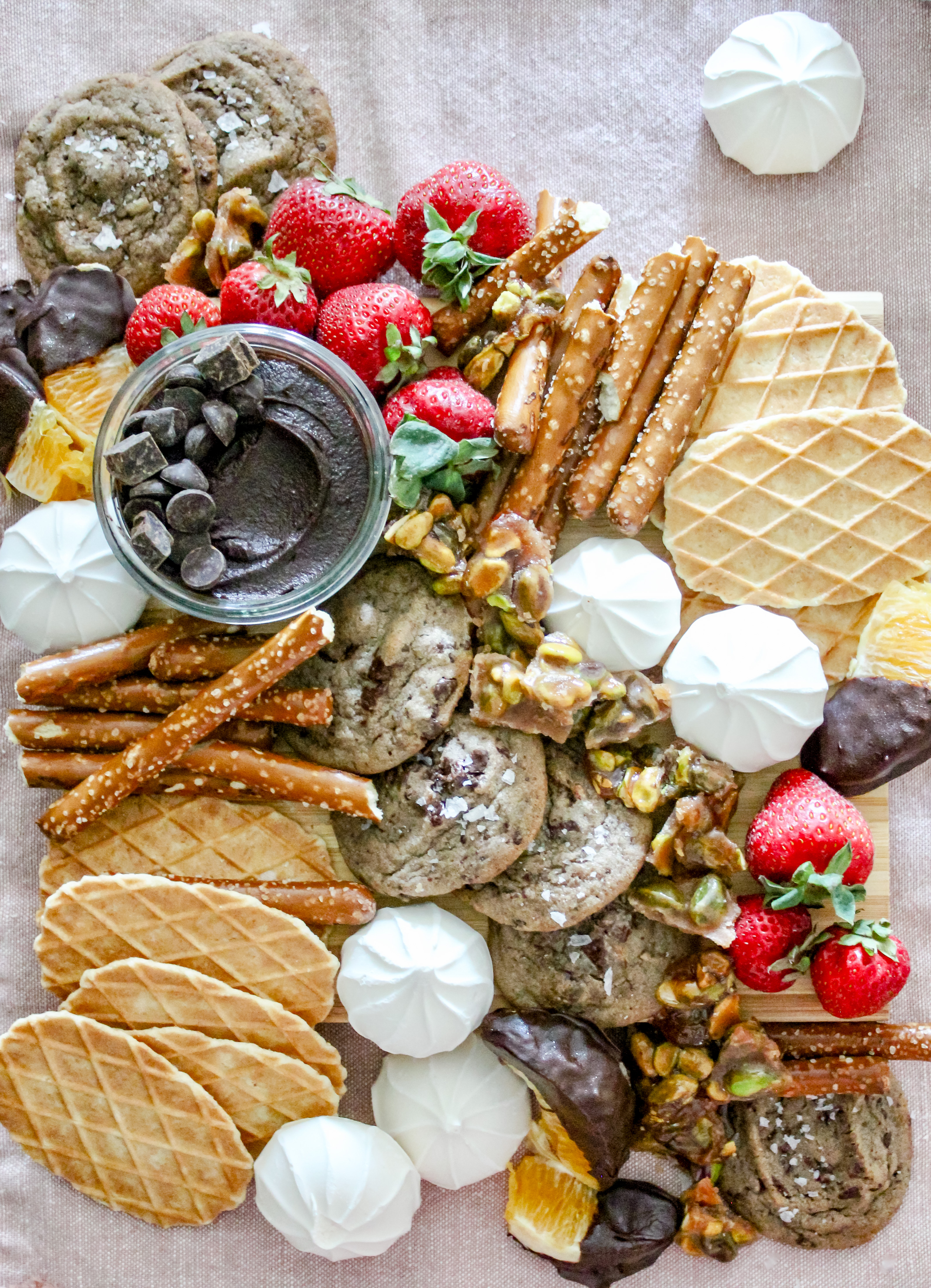 The Dessert Charcuterie Board That's Irresistibly Delicious