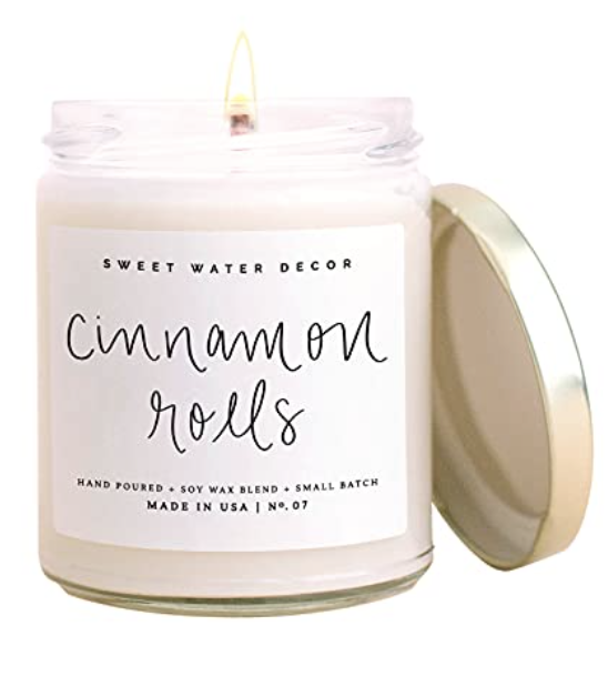 35 of the Most Popular Candle Scents Every Girl Needs for the Holidays