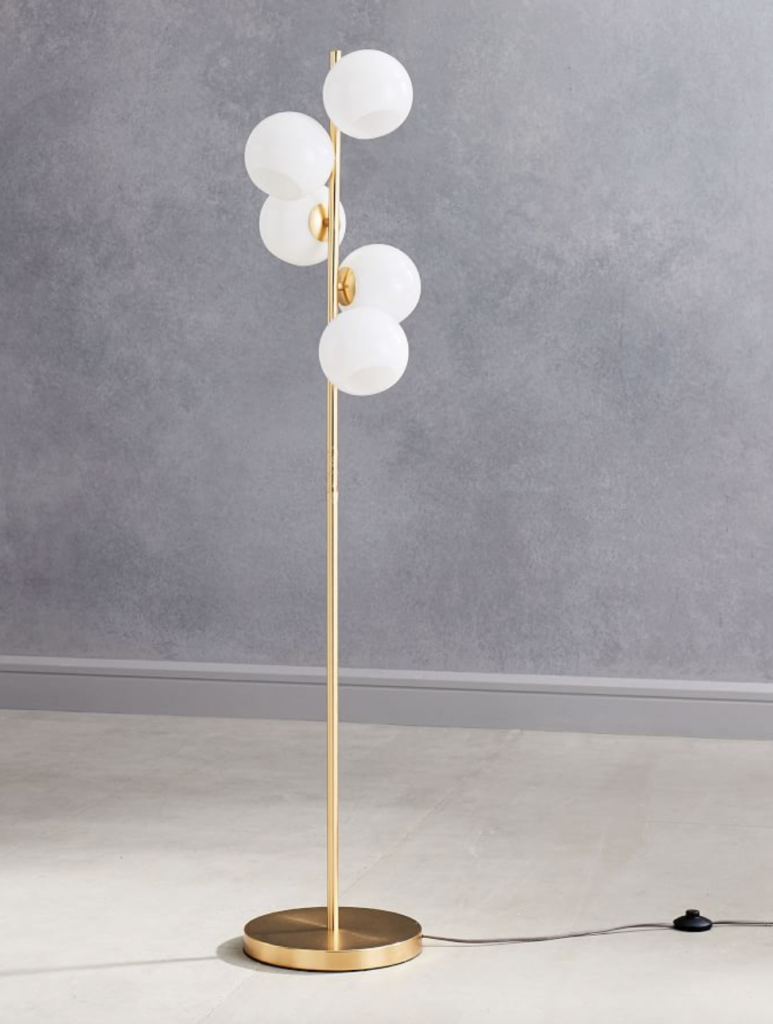 12 Stunning MidCentury Modern Floor Lamps for Small Spaces Mozie