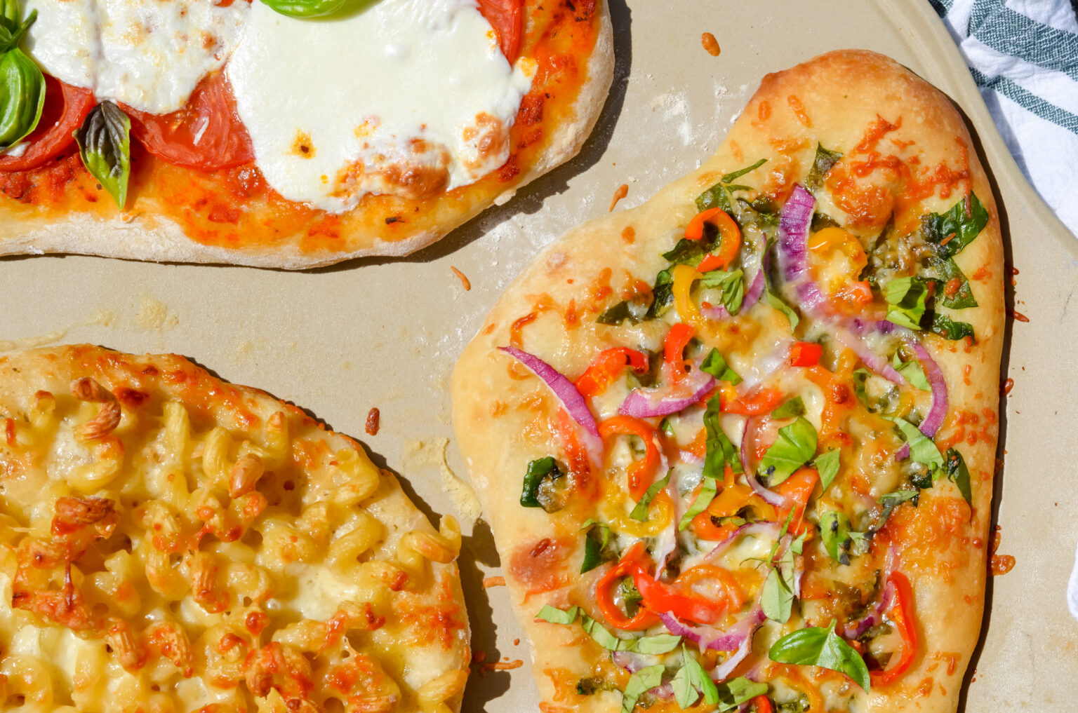 Homemade Pizza Three Ways The Best Macaroni and Cheese Pizza