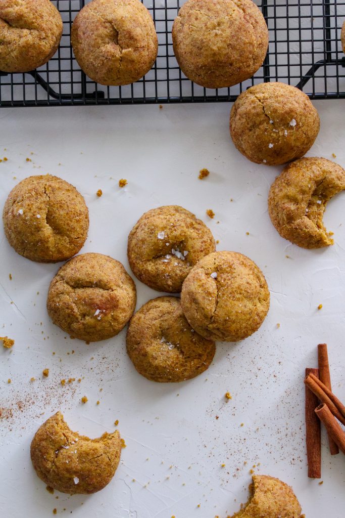 soft and chewy pumpkin spice cookies