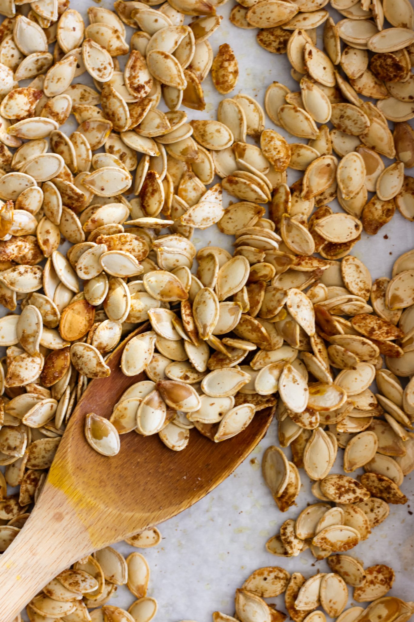 super-simple-savory-roasted-pumpkin-seeds-mozie