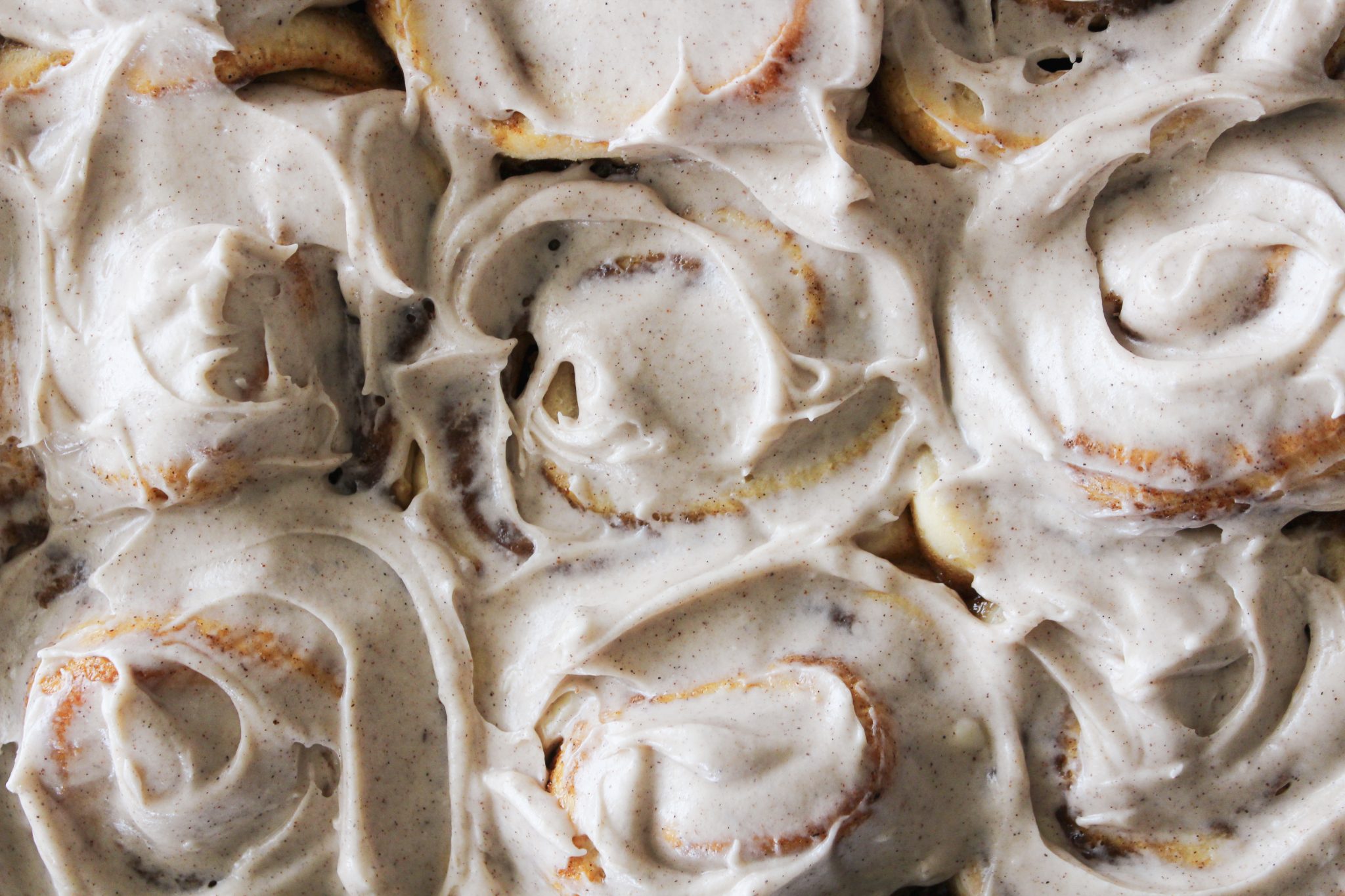 Homemade Pumpkin Spice Cinnamon Rolls with Cream Cheese Icing Mozie