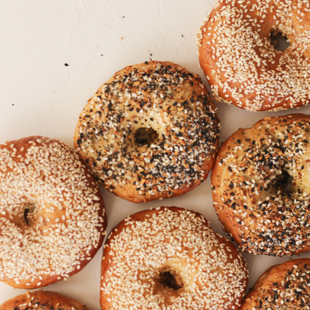 Easy New York Style Everything Bagels and Sesame Bagels Mozie