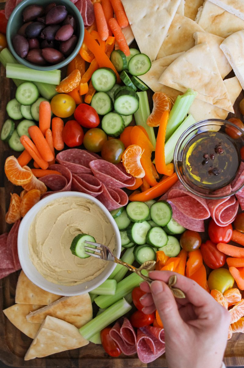 Easy Mediterranean Mezze Board - Mozie