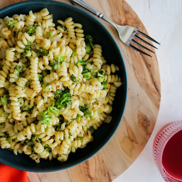 Quick and Easy Weeknight Dinner : Broccoli Parm Pasta