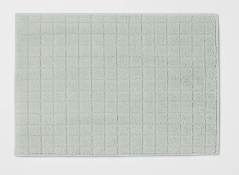 12 Best Modern Bath Mats to Elevate Your Bathroom
