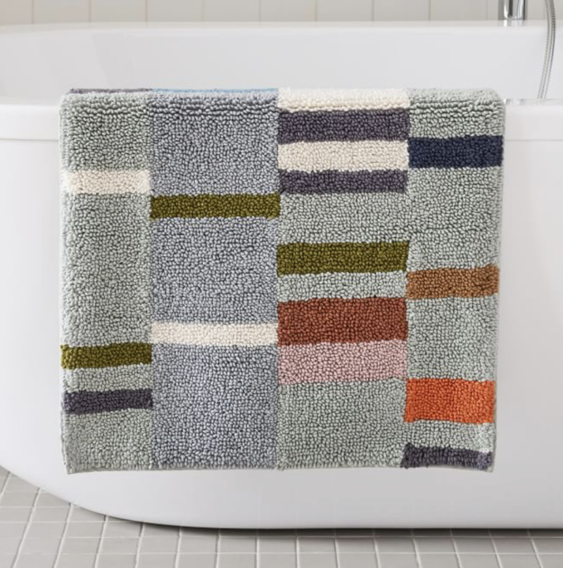 12 Best Modern Bath Mats to Elevate Your Bathroom