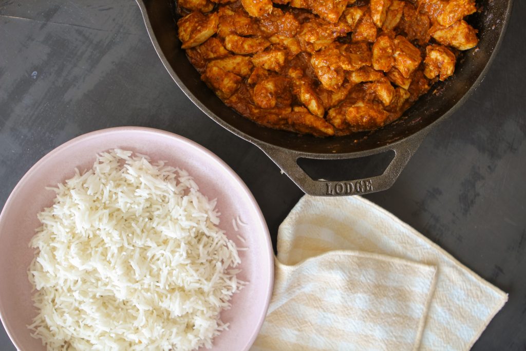 Tinga Chicken Rice Bowl with Mango Mint Salsa Mozie