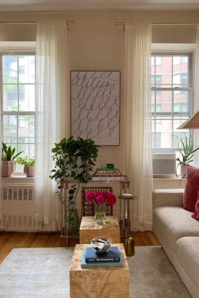 tiny apartment decorating tricks