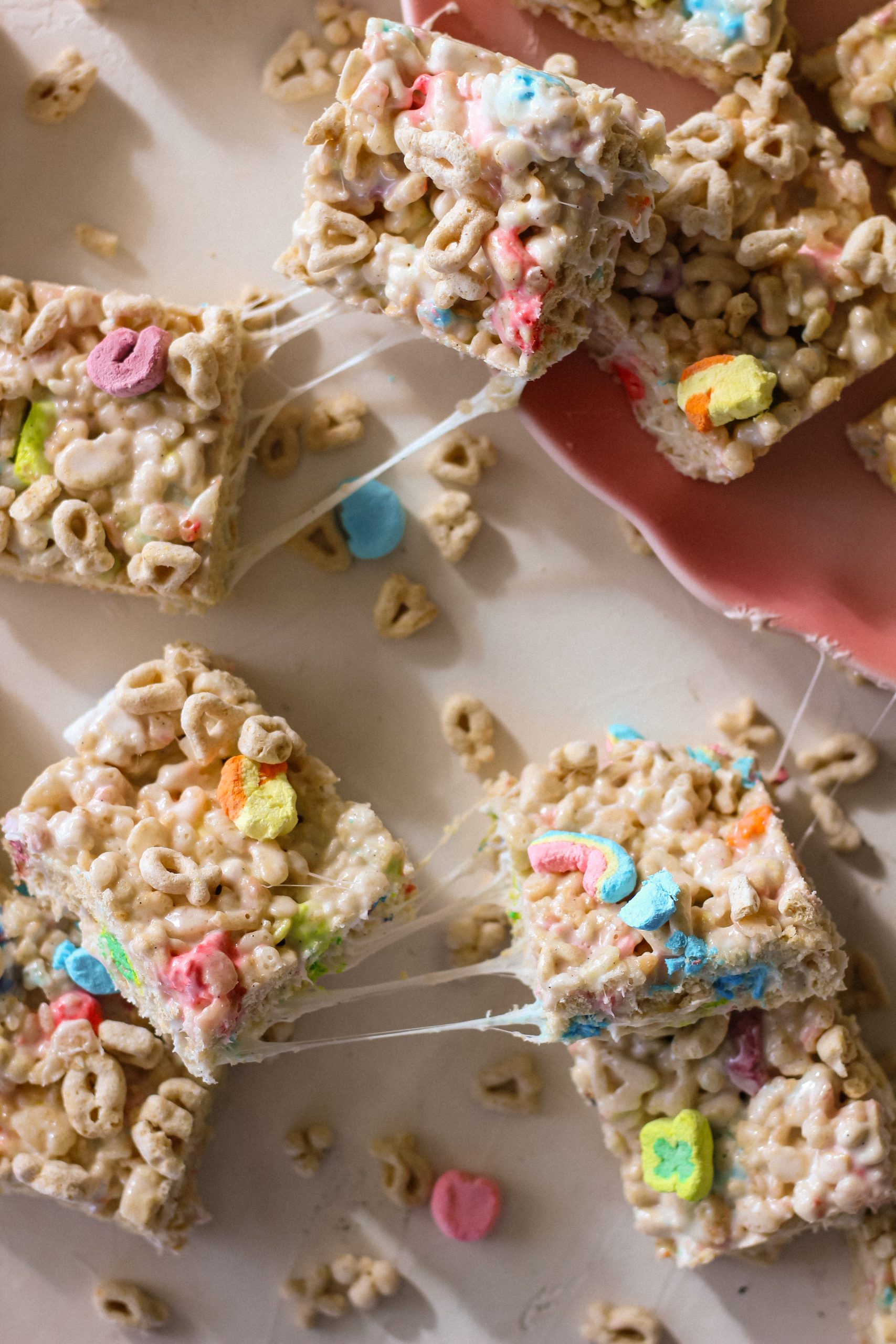 The Best Lucky Charms Rice Krispie Cereal Treats - Mozie