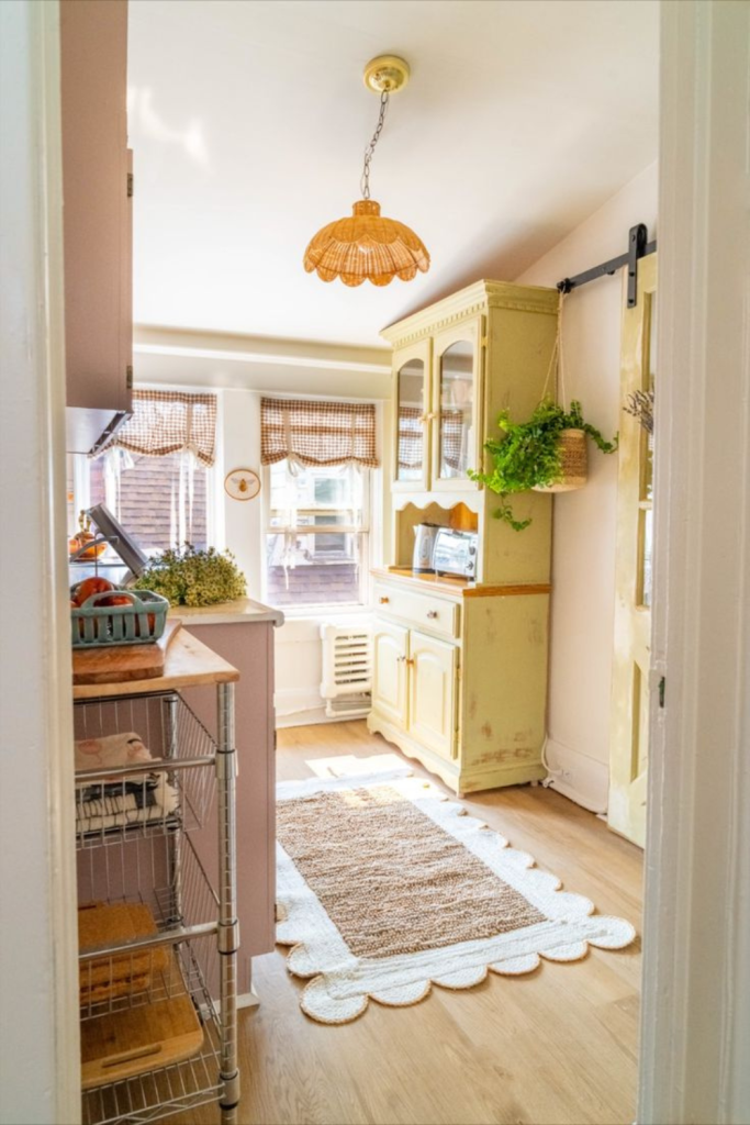 15 Small Apartment Kitchen Decorating Ideas That’ll Take It from Basic