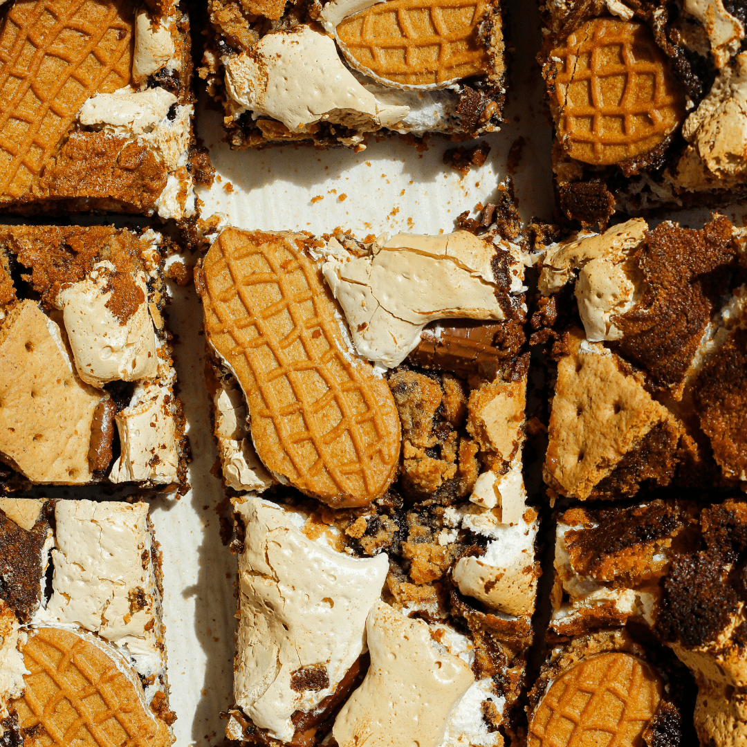 Fluffernutter S’mores Bars - Mozie