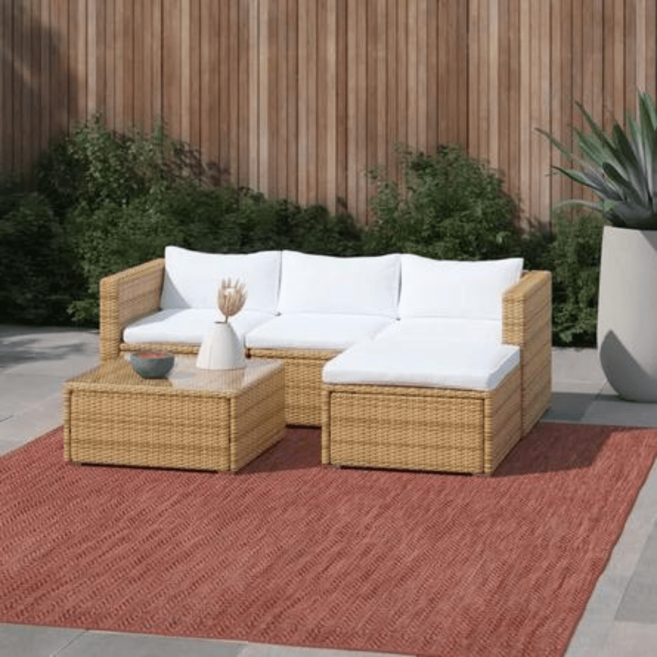 View of 10 European Outdoor Patio Ideas You'll Love - Mozie