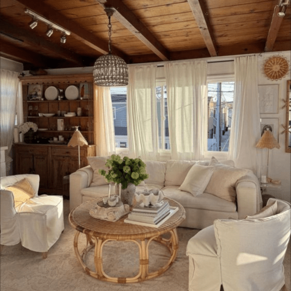Coastal Cowgirl Home Decor is Trending: 15+ Ways to Try It in Your Home - Mozie