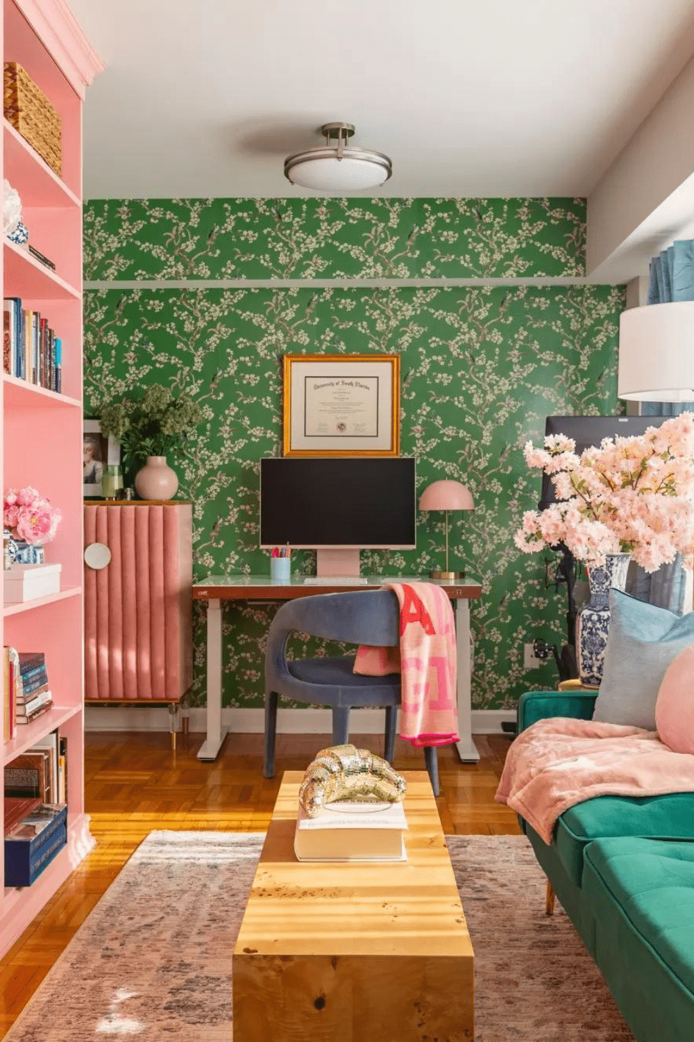 15 Studio Apartment Decor Ideas That’ll Transform Your Small Space - Mozie