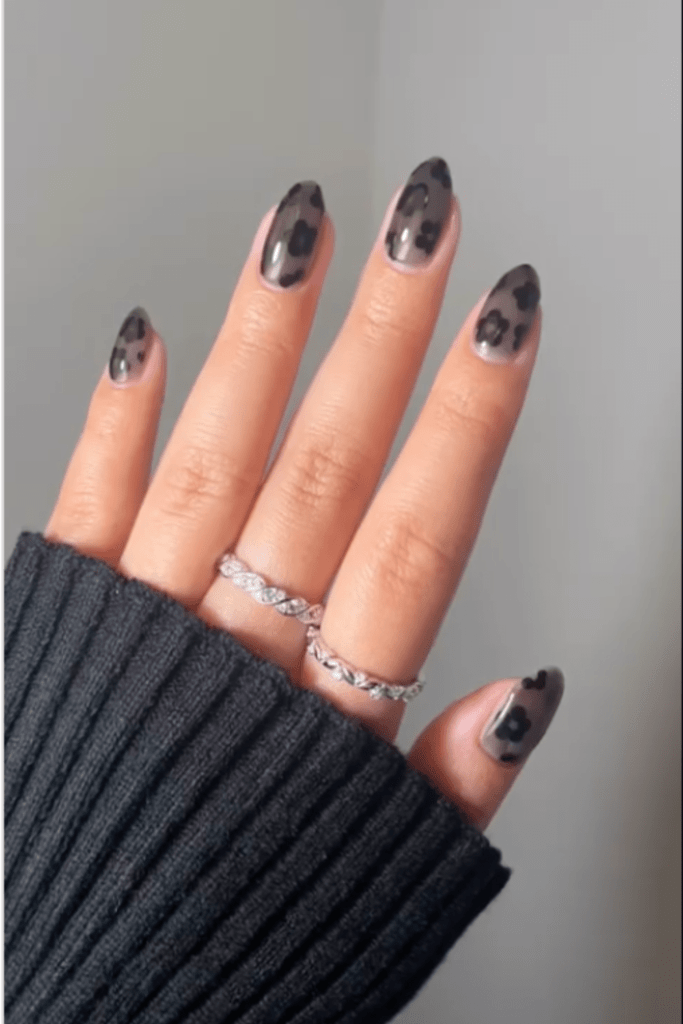 cute fall nail ideas