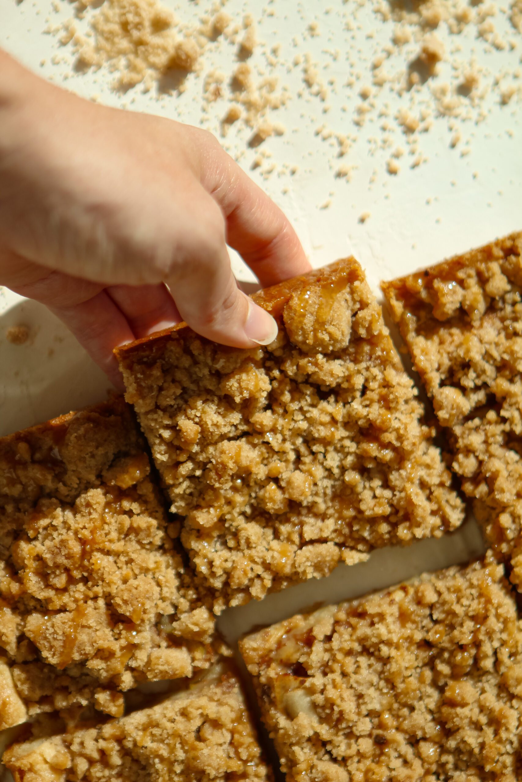 caramel apple dessert bars