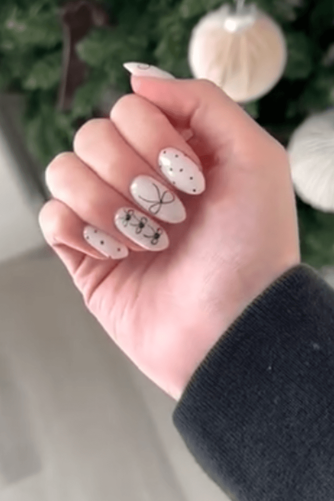 best christmas nail ideas