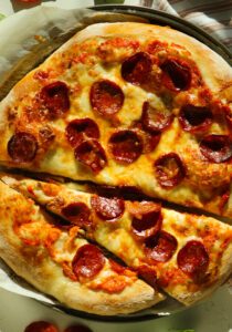 The Best Pepperoni Pizza with Homemade Pizza Sauce - Mozie