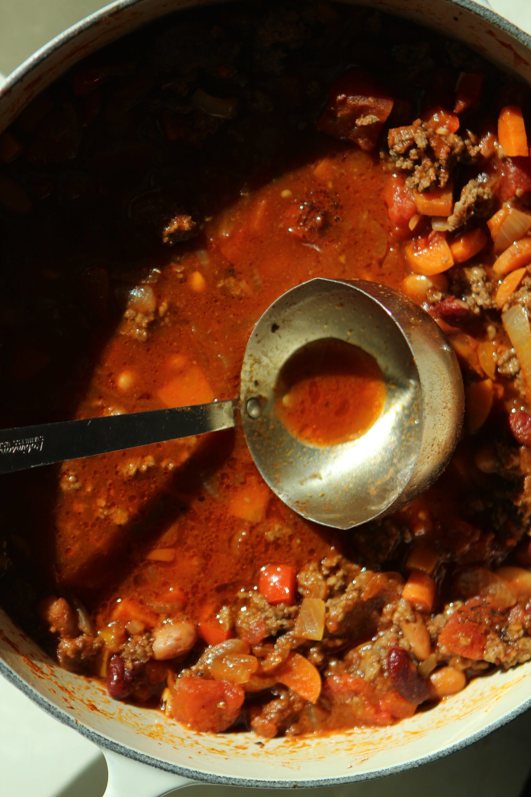 hearty beef and bean chili