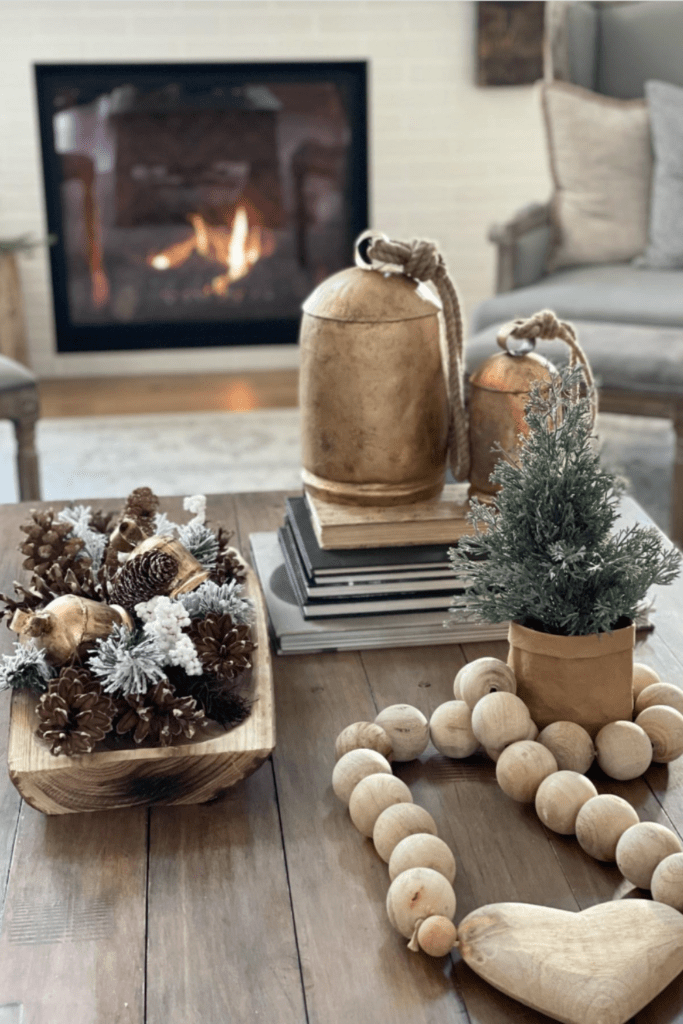 cozy christmas coffee table decor ideas