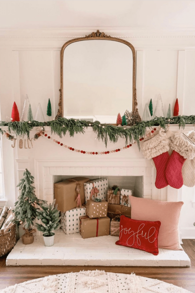 christmas mantle decor