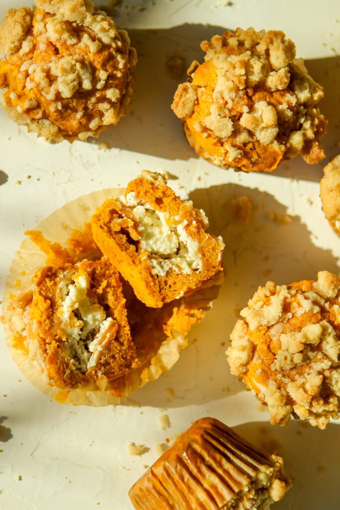 pumpkin cream cheese muffins