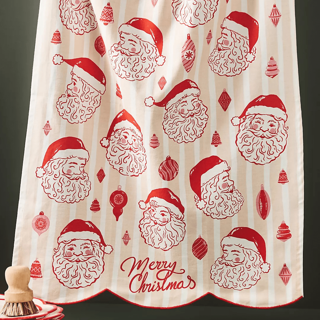 The Best Christmas Kitchen Decor to Spread Holiday Cheer in the Heart ...