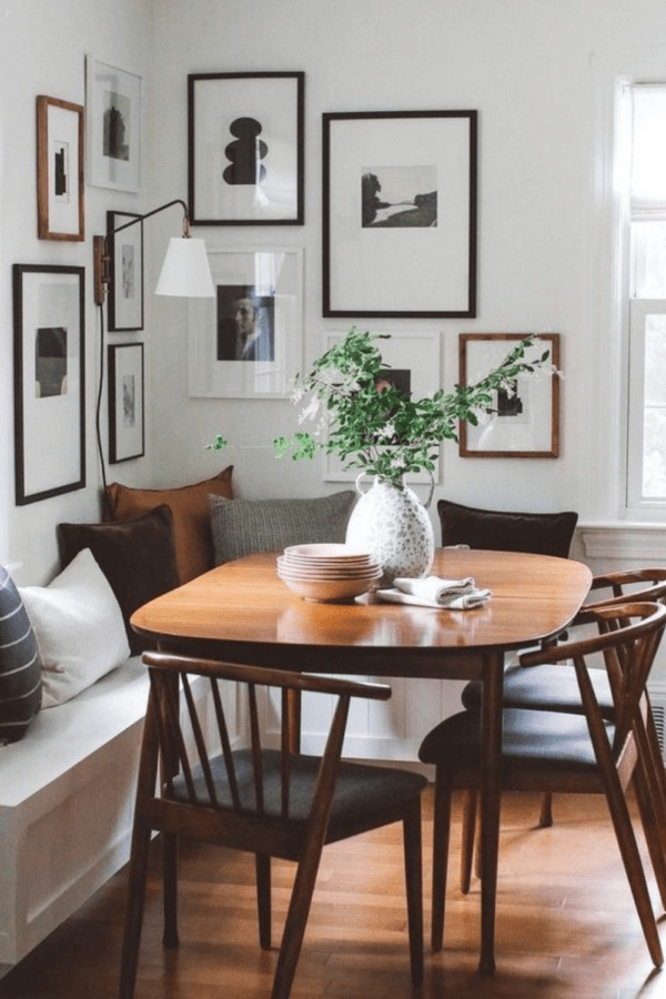 Stunning Space-Saving Penthouse Apartment Dining Room Layouts image