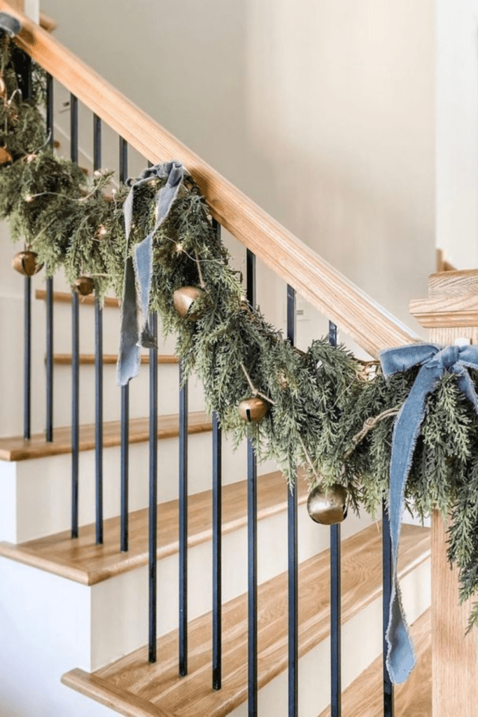 8 Ways to Use Ribbon to Decorate for the Holidays