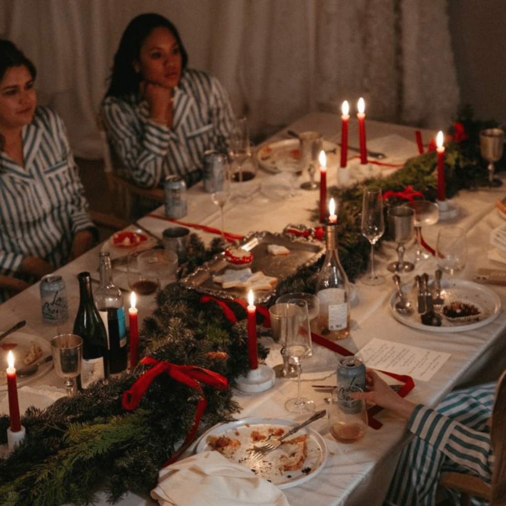 how to host the ultimate Friendsmas