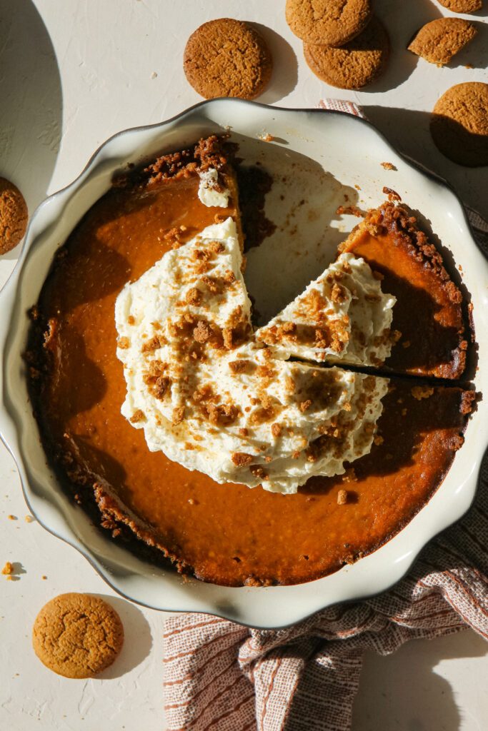 pumpkin pie with gingersnap crust