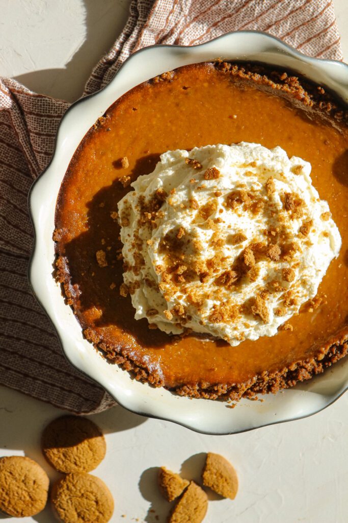 pumpkin pie with gingersnap crust