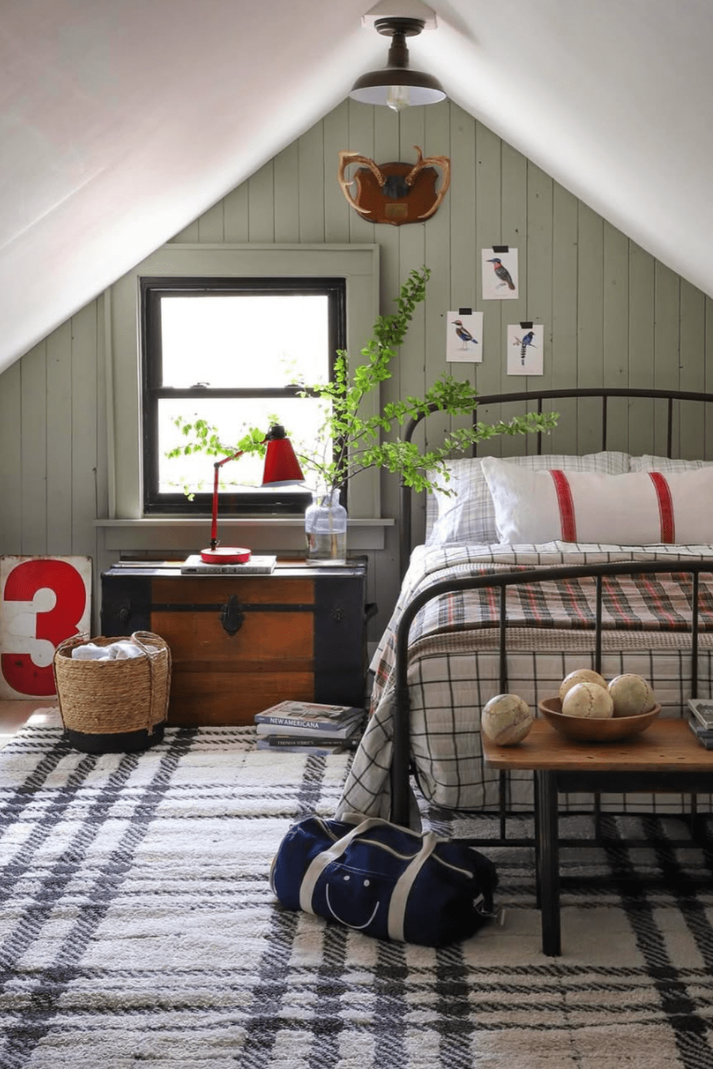 View of 12 Gorgeous Vintage-Inspired Home Decor Ideas That Give Anything But ...
