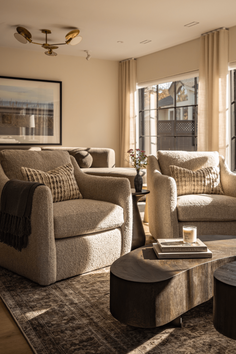 10 Ways to Make Your Living Room Feel Extra Cozy - Mozie