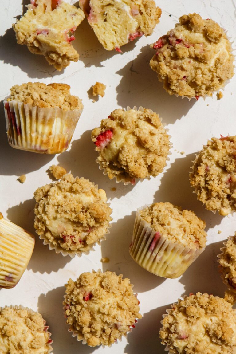 strawberries and cream muffins