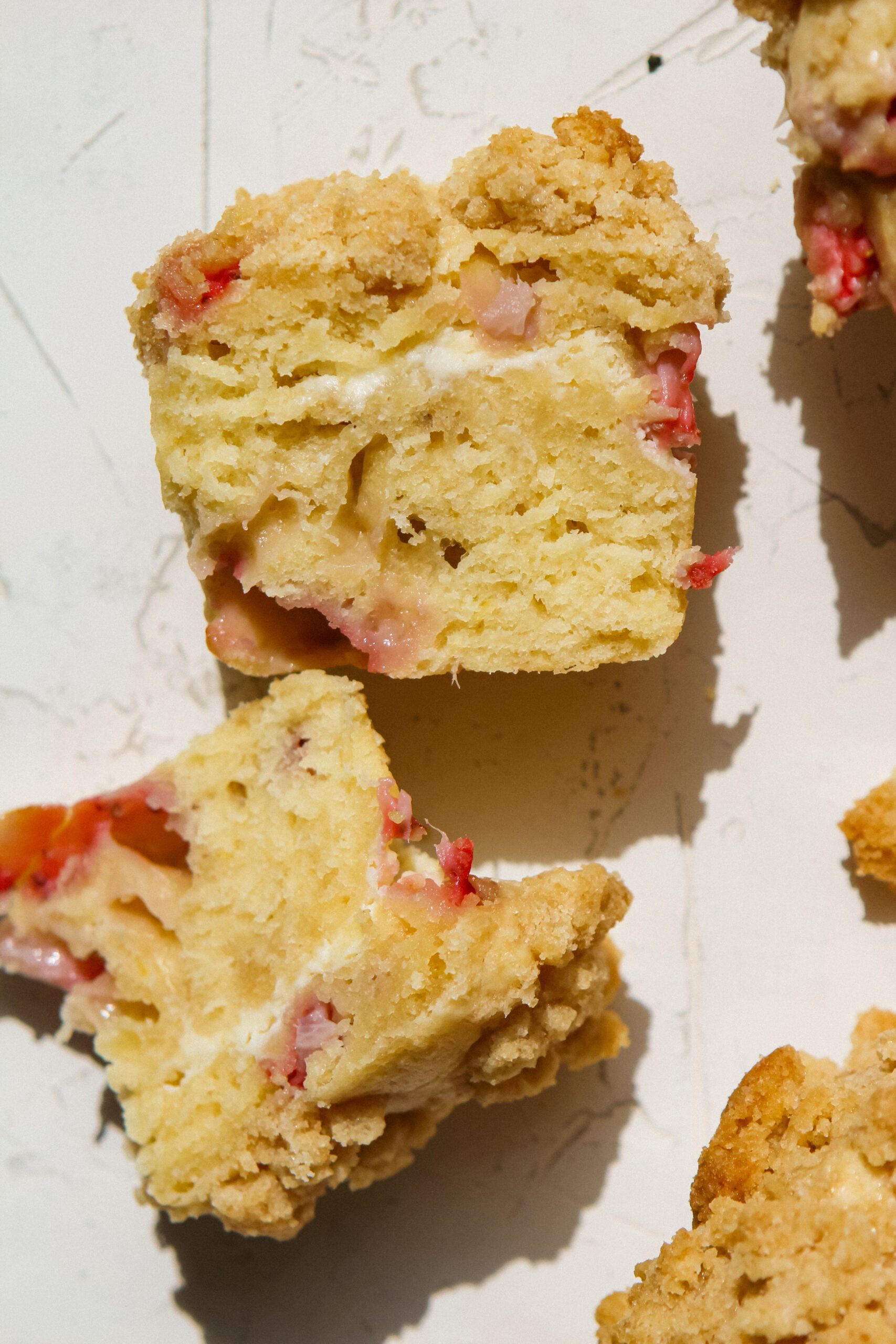 strawberries and cream muffins