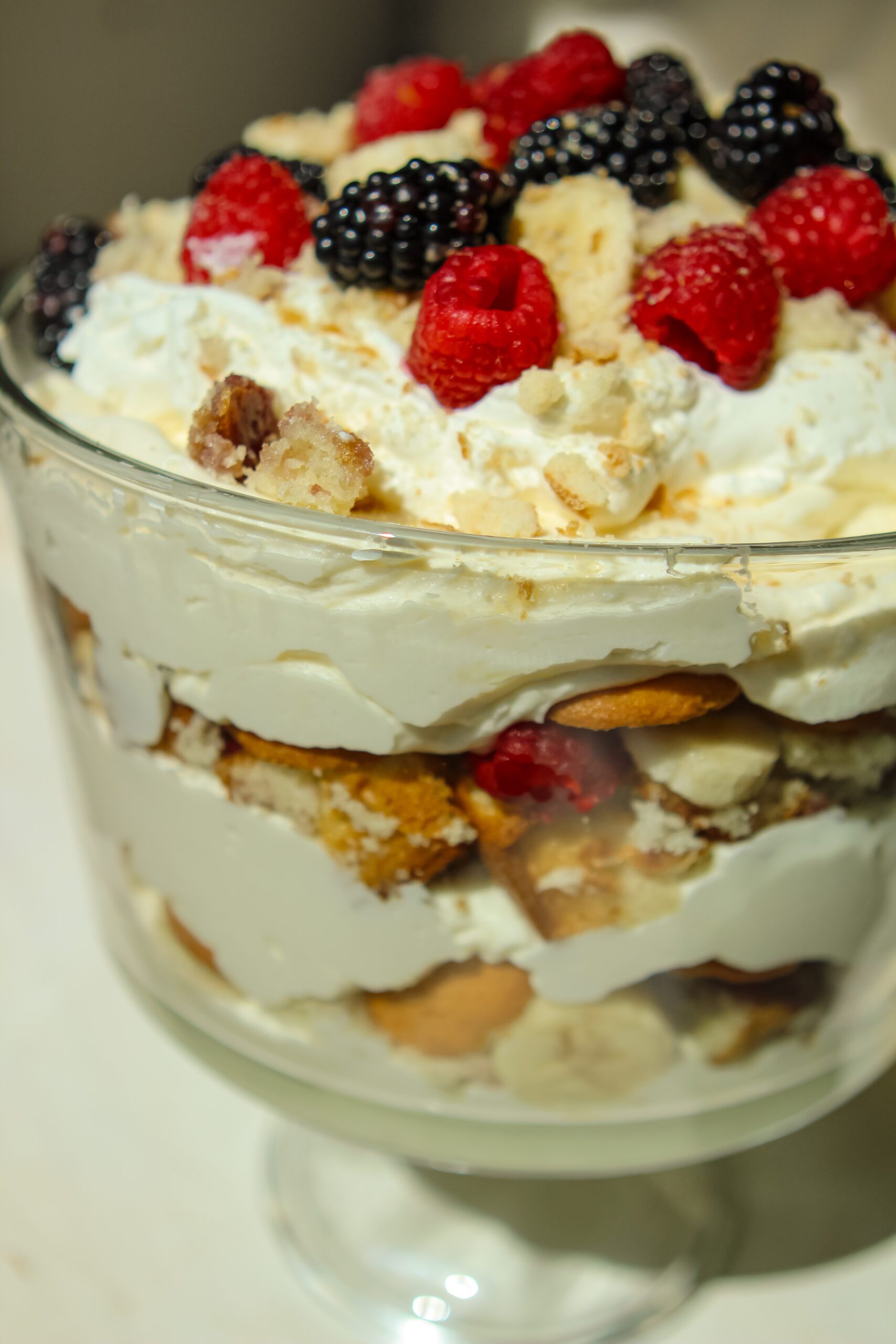 mixed berry banana pudding