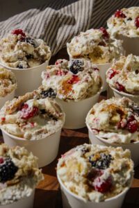 mixed berry banana pudding