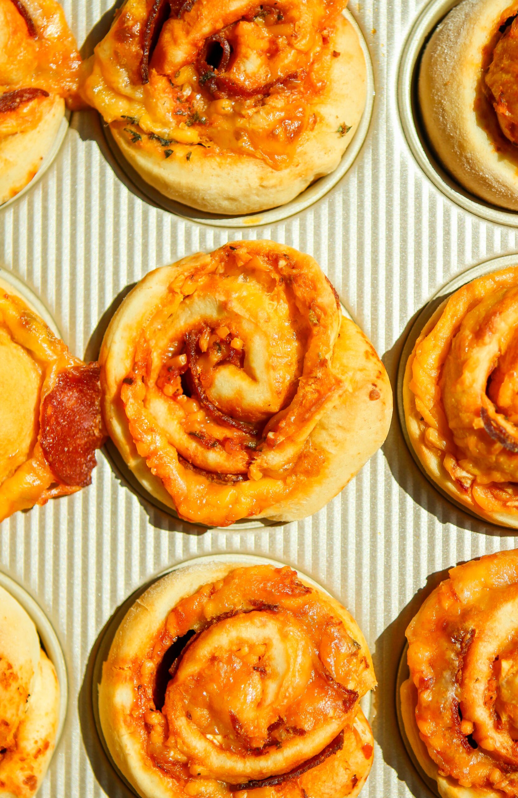 pepperoni pizza rolls