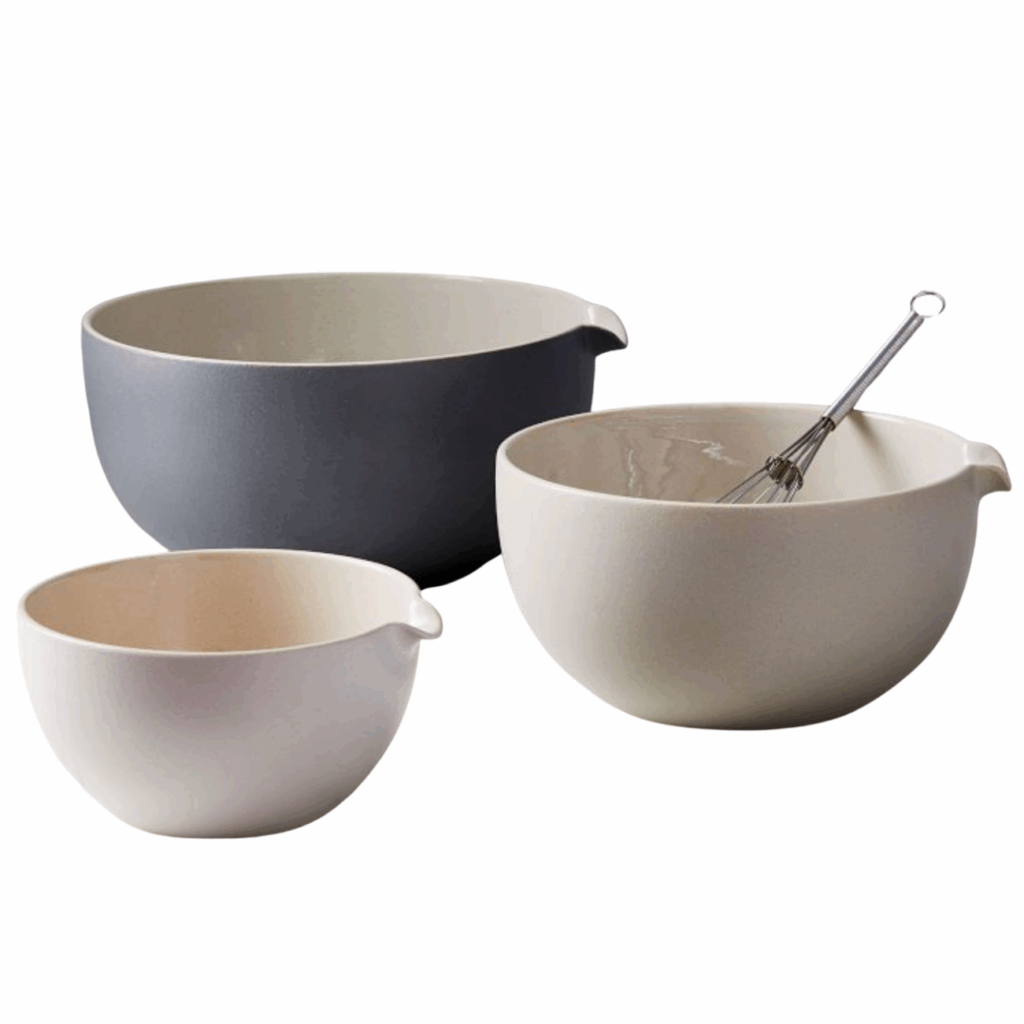 mixing bowls