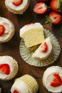 Strawberry Lemonade Cupcakes