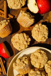 Cinnamon Apple Crumb Muffins