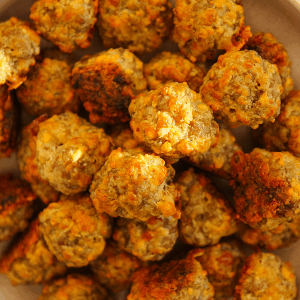 how to host a fall brunch