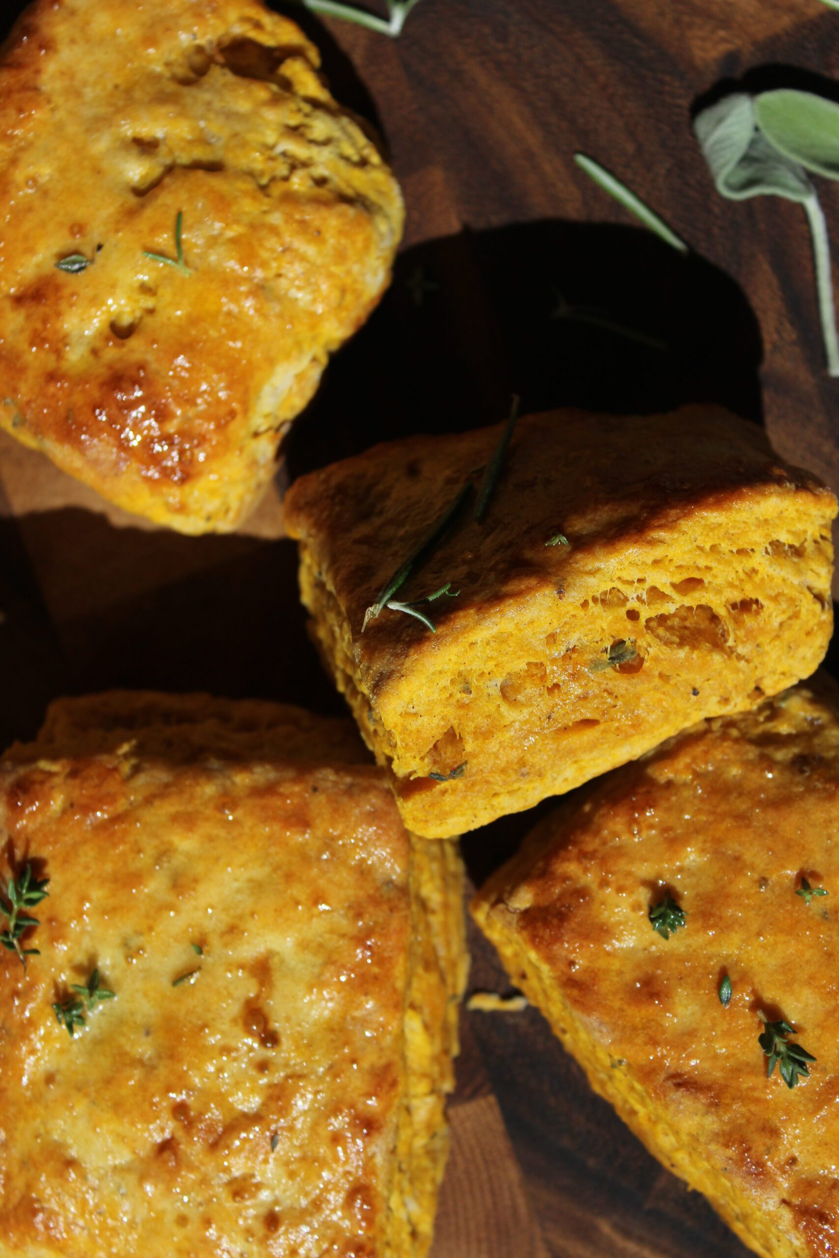 pumpkin buttermilk biscuits