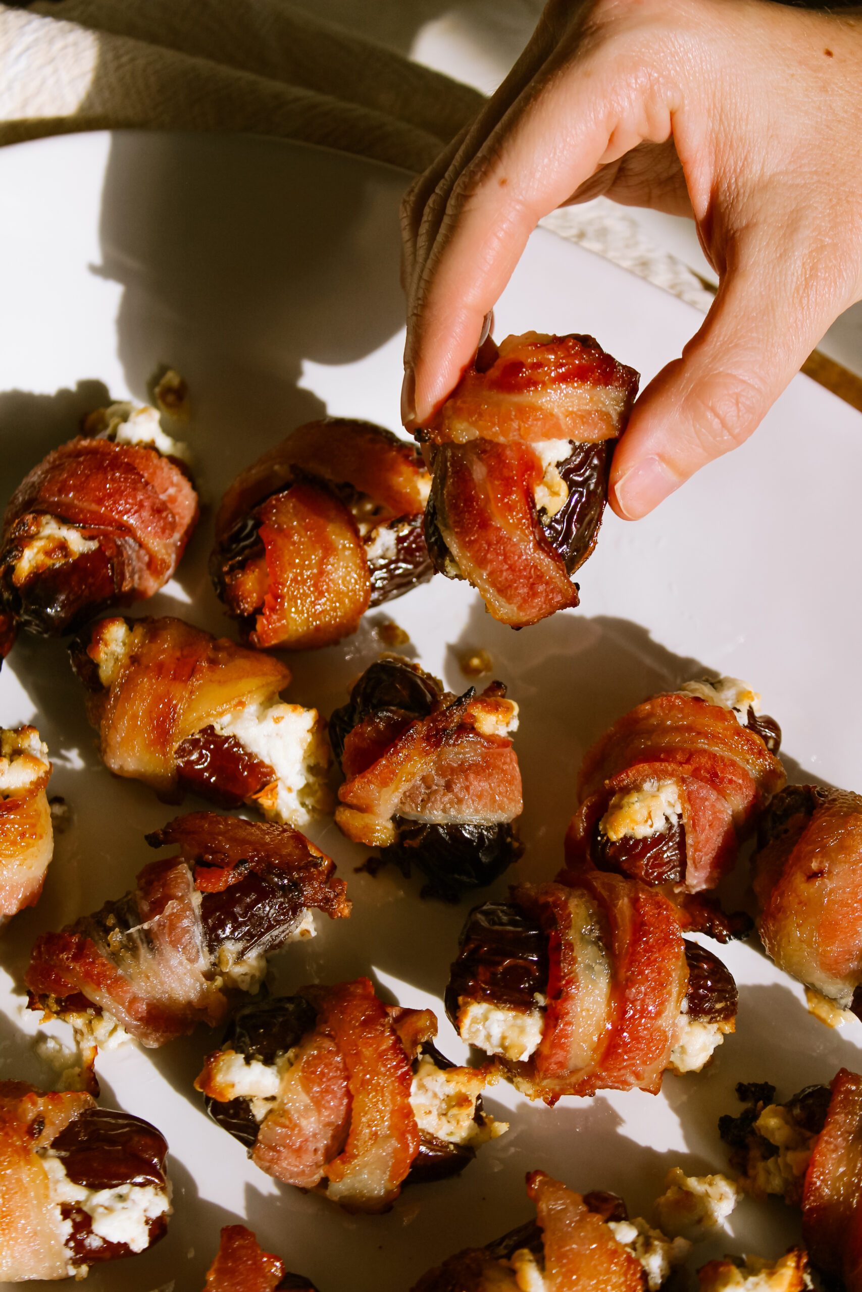 bacon-wrapped goat cheese stuffed dates