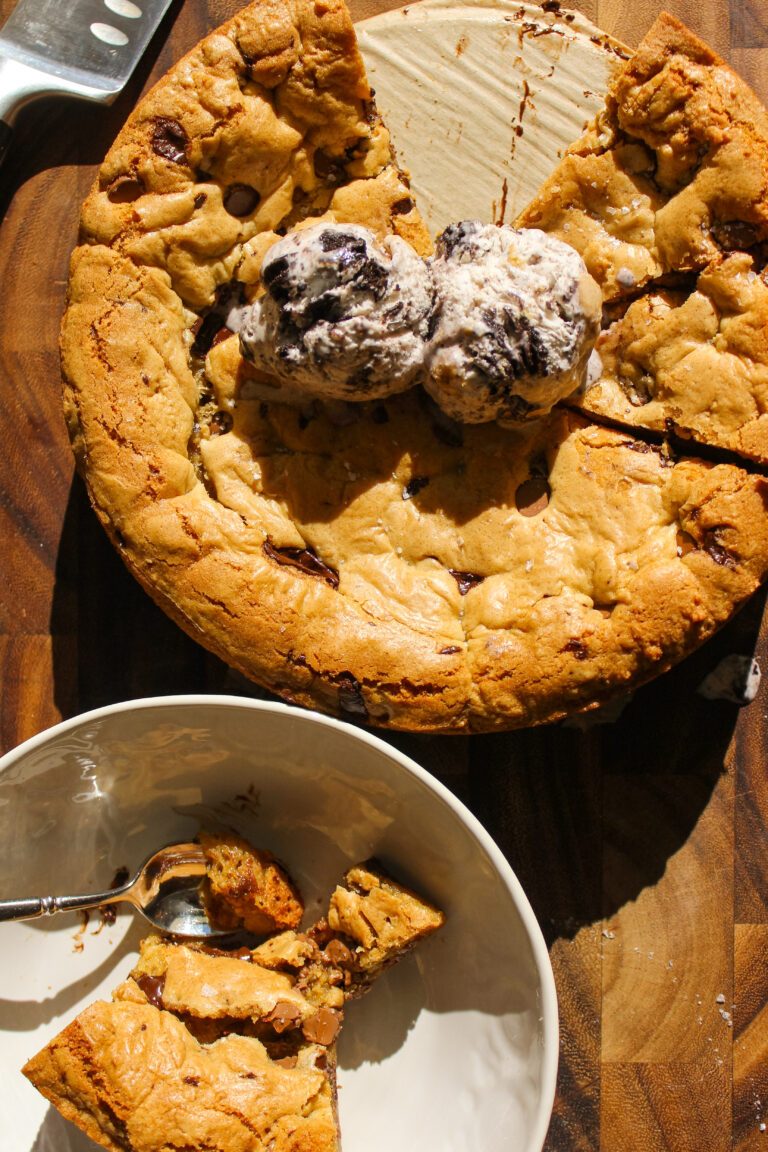 brown butter chocolate chip cookies cake