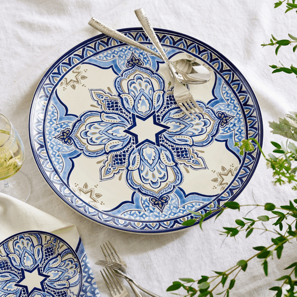 classy hanukkah decorations